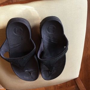 Black Fitflop Sandels Size 10  Like New